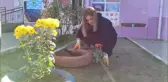Öğretmen adayları okulları güzelleştirmek için kolları sıvadı