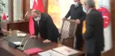 Son dakika haberleri... Bakan Varank, Karabük'te simit dağıttı