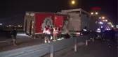 KAMYONET LASTİĞİ PATLAYAN KAMYONA ÇARPTI 1 ÖLÜ