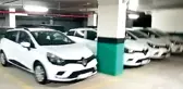 Otomobil stokçuluğu yapan galericiler, sitelerin otoparklarını kiralamaya başladı