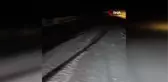 Kar yağışı yolu kapattı, araçlar mahsur kaldı