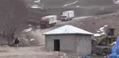 Depremde evleri hasar görenlere konteyner ulaştırıldı
