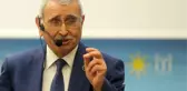 İYİ Partili Durmuş Yılmaz, ekonomi yönetimine dair iddiası gerçekleşmeyince özür diledi