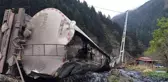 Son dakika haber... Zift yüklü tanker kaza yaptı: 2 yaralı