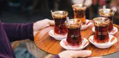 Kafelere gitmek de lüks oldu! 1 bardak çayın fiyatı 1 litre benzinle yarışıyor