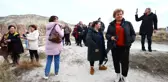 Kapadokya'ya direkt uçuşla ulaşan Moldovalı turistler bölgenin dokusundan etkileniyor