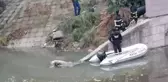 Asi Nehri'ne düşen at telef oldu