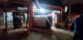 Direksiyon hakimiyetini kaybedince böyle markete daldı: 2 yaralı