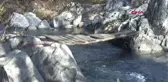 YOLU 4 KİLOMETRE KISALTMAK İÇİN DERE ÜZERİNE YAPTIĞI KÖPRÜ, CANINDAN ETTİ