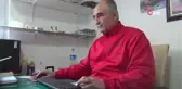 Avukatlar düşük meblağlar için dilekçe yazmayınca müşterileri kendisinden önce geliyor