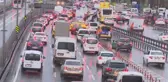 İSTANBUL'DA TOPLU ULAŞIM ARAÇLARI VE TRAFİKTE YOĞUNLUK