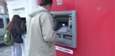 KAHRAMANMARAŞ - Temizlik personeli ATM'de bulduğu parayı sahibine teslim etti