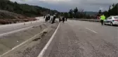 Devrilen midibüsteki 16 kişi yaralandı