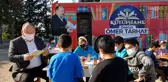 Kadirli'de gezici kütüphane öğrencilerle buluştu