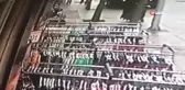 Esenler'de 5 bin liralık süpürge hırsızlığı kamerada