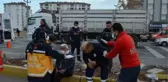 AMBULANSLA OTOMOBİL ÇARPIŞTI 4 YARALI
