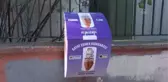 Çöp yerine kumbaraya atılan ekmekler 