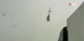 ABD'de yola çakılan helikopter alev alev yandı