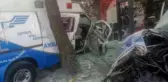 Meksika'da iki ambulans kafa kafaya çarpıştı: 7 yaralı