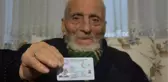 Son dakika haber... 99 YAŞINDA KORONAVİRÜSÜ YENİŞİNİ TÜRKÜ SÖYLEYEREK KUTLAMIŞTI; HAYATINI KAYBETTİ