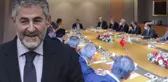 Bakan Nebati'nin Bankalar Birliği ile toplantısına dair yeni detaylar ortaya çıktı: Faiz artırımı tartışmaya kapalı, başka öneriniz varsa dinlerim