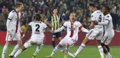 Kadıköy'de taraftarı çıldırtan eski Fenerli Josef'ten Mesut Özil'e olay gönderme