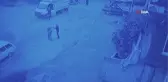 Son dakika! Genç kadın ve çocukları yanmaktan son anda kurtuldu