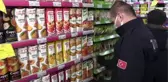Zabıta ekipleri marketleri denetledi