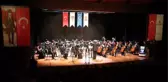GENÇLİK SENFONİ ORKESTRASI'NDAN YENİ YIL KONSERİ