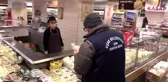 Zabıta ekiplerince marketlerde hijyen ve fiyat denetimi yapıldı
