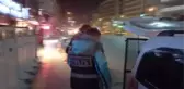 Yüzük çaldıkları iddiasıyla aranan 2 kişi başka bir kuyumcuda yakalandı