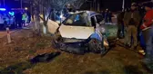 Kum yüklü tır ile otomobil çarpıştı: 1 ağır yaralı