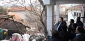 Son dakika haber! Başkan Yılmaz patlamada harap olan evi yapma sözü verdi