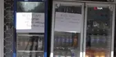 Elazığ'da bakkal sahibi indirim yaptı, astığı yazılarla dikkat çekti