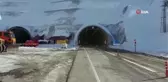 Eğribel Tüneli'nin bir tüpü ulaşıma açıldı