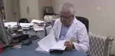 Kare kodlu kitapla tıp öğrencileri ve asistanlar konu anlatımını videodan izleyebiliyor