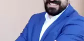 Nişan dönüşü kazada ölen damat ve kuzeni yan yana defnedildi