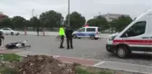 ÇANAKKALE - Bayramiç'te motosikletle otomobilin çarpışması sonucu 2 kişi yaralandı