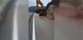 Kaş'ta heyelan meydana geldi