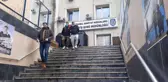 Lüks aracın camını sökerek içeri girdi, hayalet gösterge panelini böyle çaldı