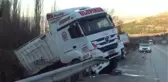 AFYONKARAHİSAR - Mermer yüklü tırın devrilmesi sonucu 1 kişi yaralandı