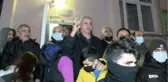 ARNAVUTKÖY'DE SİTE SAKİNLERİ AİDATA ZAM YAPAN YÖNETİMİ PROTESTO ETTİ