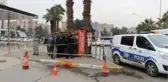SOKAK ORTASINDA BIÇAKLANDI; KAÇAN SALDIRGAN ARANIYOR