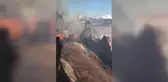 Yangında iki katlı ev zarar gördü.