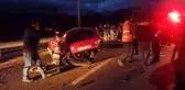 Otomobil ile pikap kafa kafaya çarpıştı: 2 ölü, 3 yaralı