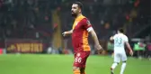 Arda Turan dünya basınında: Birkaç ekstra kiloyla futbola geri döndü!