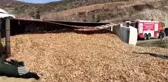 İnegöl'de devrilen talaş yüklü tırın sürücüsü yaralandı