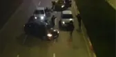 UYUŞTURUCU TACİRLERİ 5 KİLOMETRELİK TAKİP SONUCU YAKALANDI