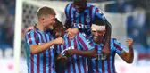 Trabzonspor'un yıldızına iki teklif var! Eski takımı da geri istiyor