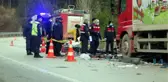 KAMYONLA ÇARPIŞTAN OTOMOBİLDEKİ 4 KİŞİLİK AİLE YAŞAMINI YİTİRDİ